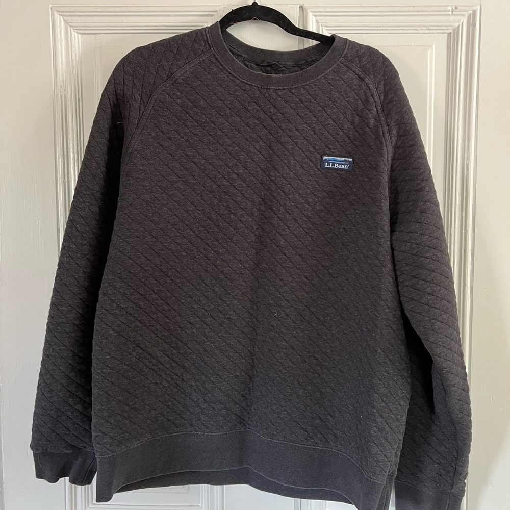 Men’s quilted LL Bean crewneck